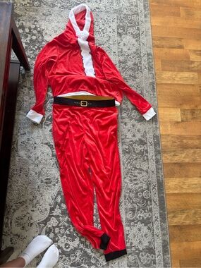 Santa costume